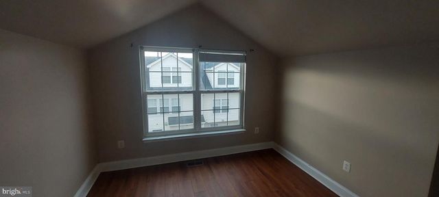 11808 OXBRIDGE DR, Germantown, MD 20876