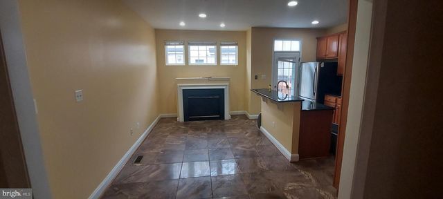 11808 OXBRIDGE DR, Germantown, MD 20876