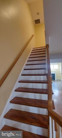 11808 OXBRIDGE DR, Germantown, MD 20876