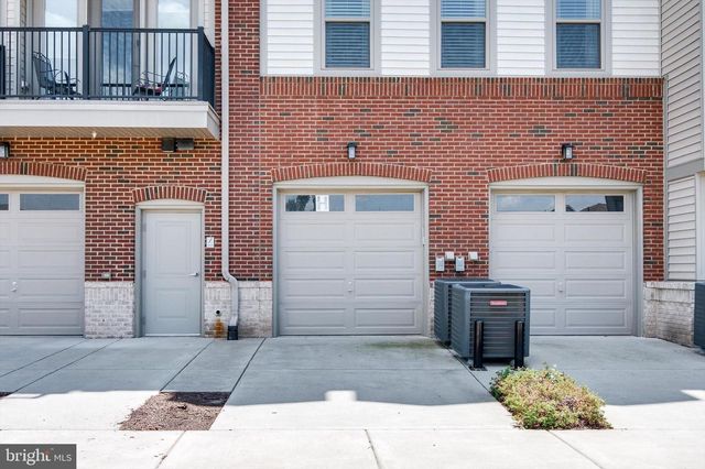 23630 HAVELOCK WALK TER #317, Ashburn, VA 20148