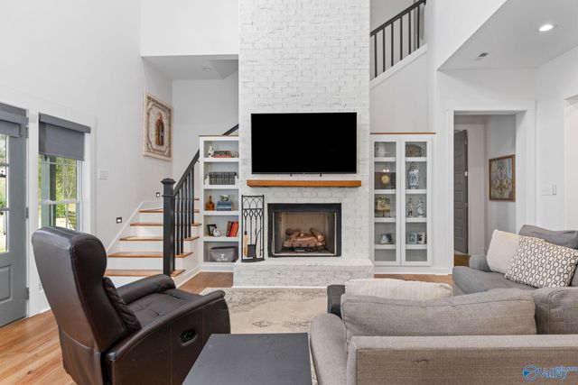 4712 Slalom Run, Owens Cross Roads, AL 35763