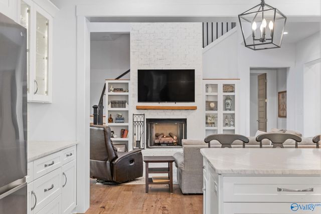 4712 Slalom Run, Owens Cross Roads, AL 35763