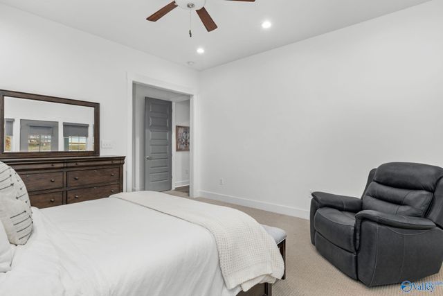 4712 Slalom Run, Owens Cross Roads, AL 35763