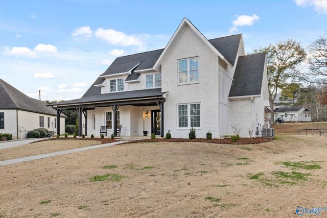 4712 Slalom Run, Owens Cross Roads, AL 35763