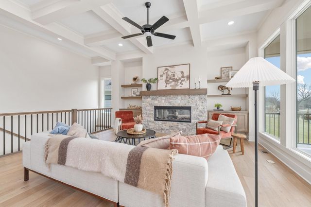 345 N Jackson Heights Ct, Wichita, KS 67206