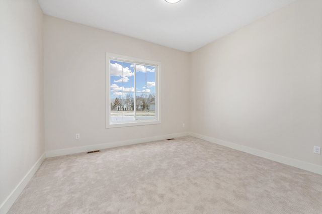 345 N Jackson Heights Ct, Wichita, KS 67206