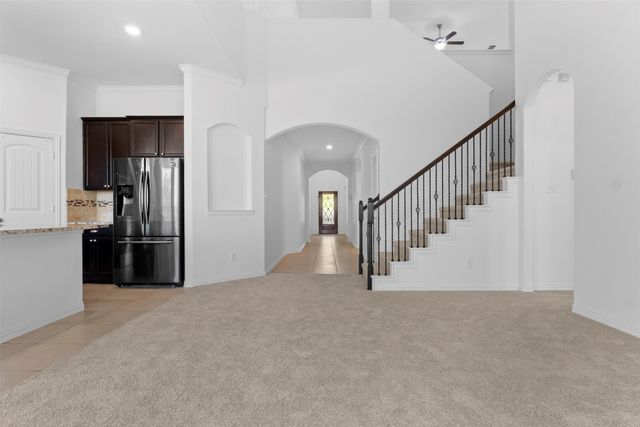 227 Chamberlain Drive, Fate, TX 75189