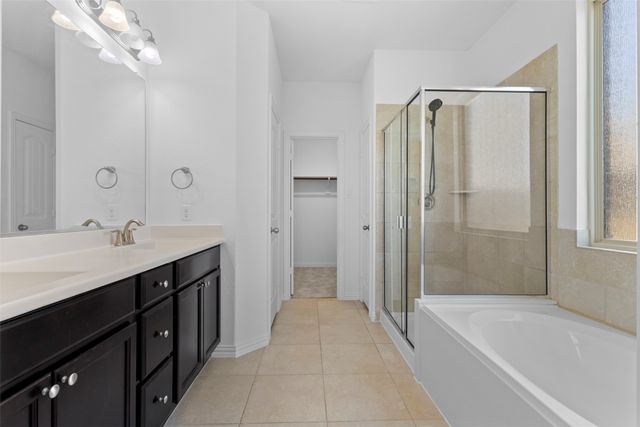 227 Chamberlain Drive, Fate, TX 75189