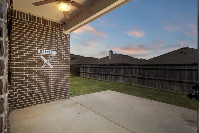 227 Chamberlain Drive, Fate, TX 75189