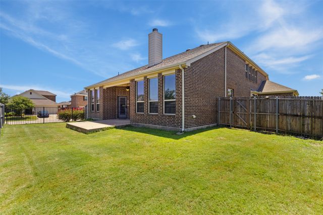 227 Chamberlain Drive, Fate, TX 75189