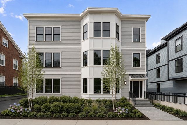 228 Washington Street 3, Boston, MA 02135