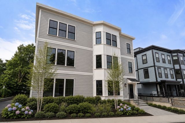 228 Washington Street 3, Boston, MA 02135