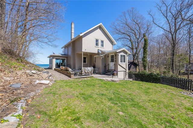 57 Lake Bluff Road, Irondequoit, NY 14622