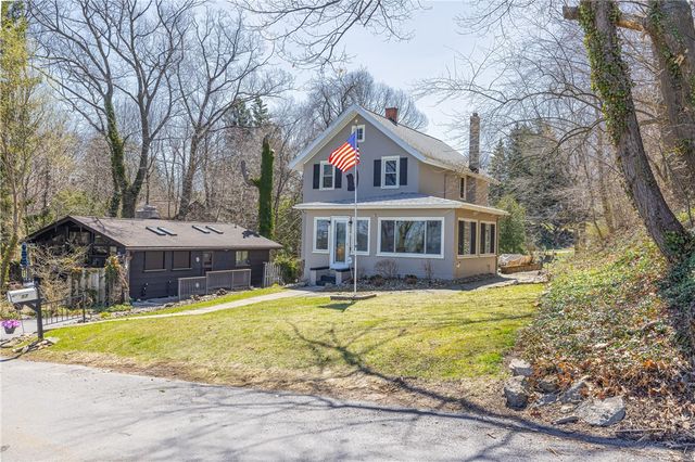 57 Lake Bluff Road, Irondequoit, NY 14622
