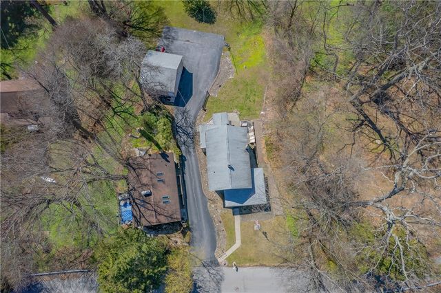 57 Lake Bluff Road, Irondequoit, NY 14622
