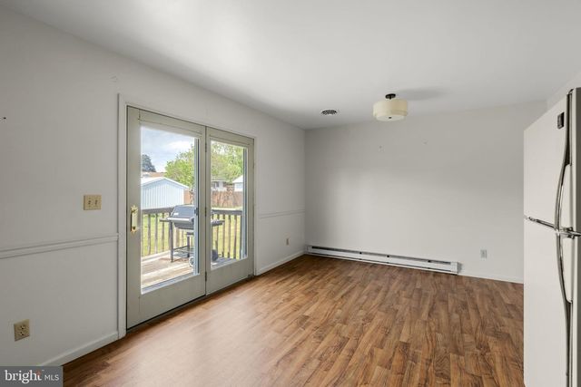 221 W HAMILTON AVE, Myerstown, PA 17067