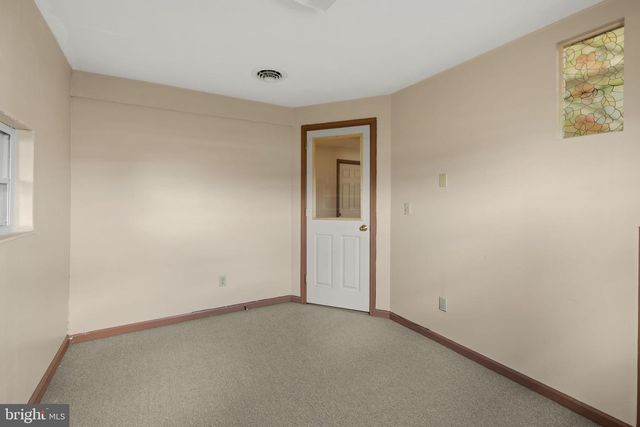 221 W HAMILTON AVE, Myerstown, PA 17067