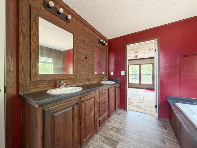 4497 NE 142ND AVENUE, Williston, FL 32696