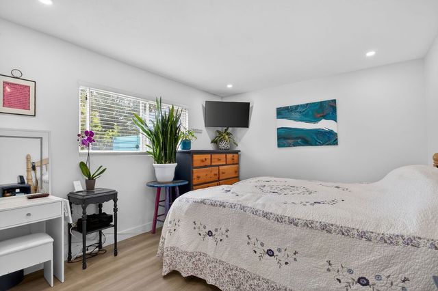 1010 W 19th, Costa Mesa, CA 92627