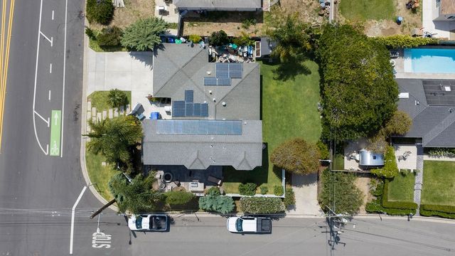 1010 W 19th, Costa Mesa, CA 92627