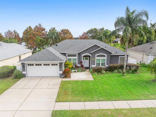 906 S LAKE LINDLEY DRIVE, Deland, FL 32724