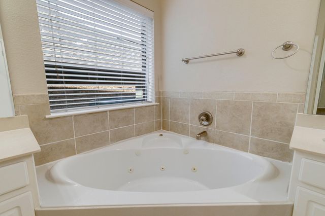 11570 Beeville Drive, Frisco, TX 75035