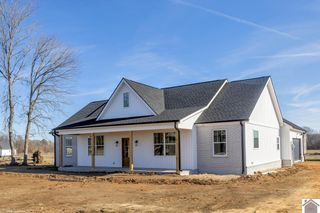 40 Ellie Ct # 13, Mayfield, KY 42066