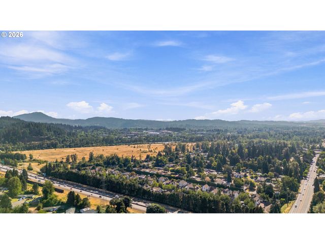 1127 PONDEROSA Ct, Springfield, OR 97477