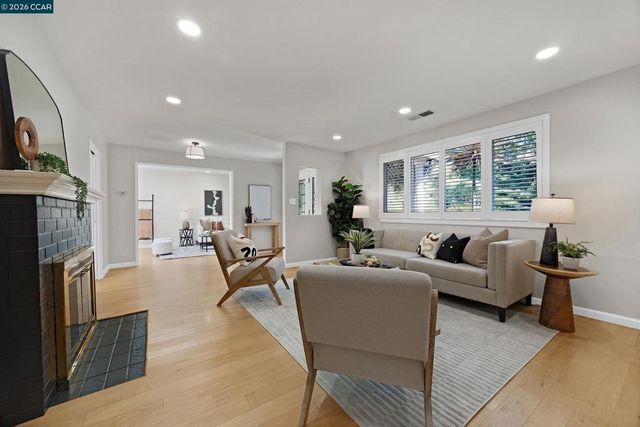 165 Vista Del Diablo, Danville, CA 94526