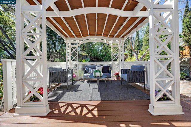 165 Vista Del Diablo, Danville, CA 94526