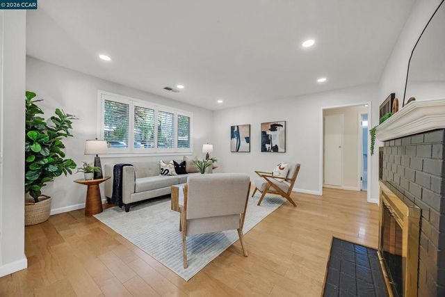 165 Vista Del Diablo, Danville, CA 94526