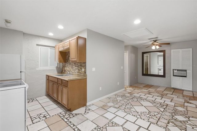 1264 18TH STREET, Sarasota, FL 34234