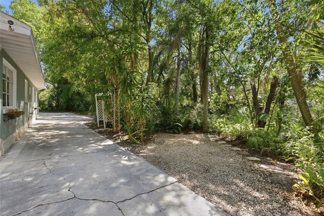 1264 18TH STREET, Sarasota, FL 34234