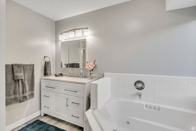 65 W 850 S, Centerville, UT 84014