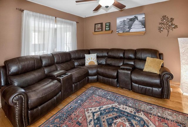 440 S 74th STREET, Milwaukee, WI 53214