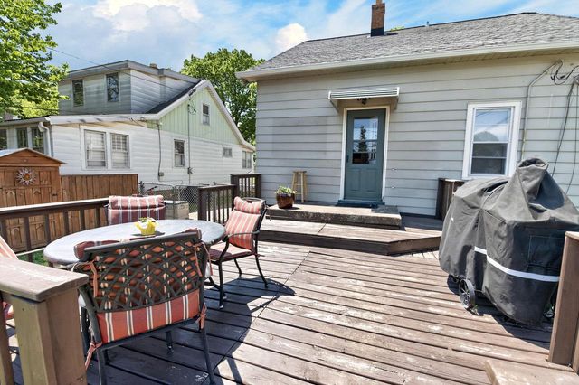 440 S 74th STREET, Milwaukee, WI 53214