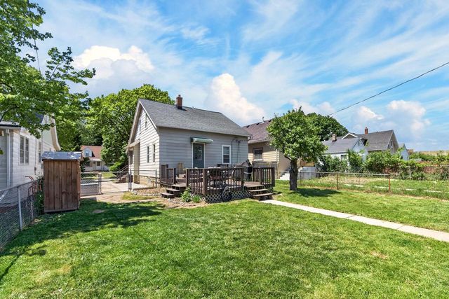 440 S 74th STREET, Milwaukee, WI 53214