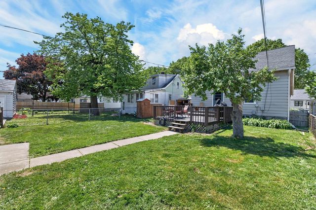 440 S 74th STREET, Milwaukee, WI 53214