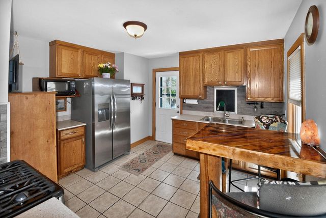 440 S 74th STREET, Milwaukee, WI 53214