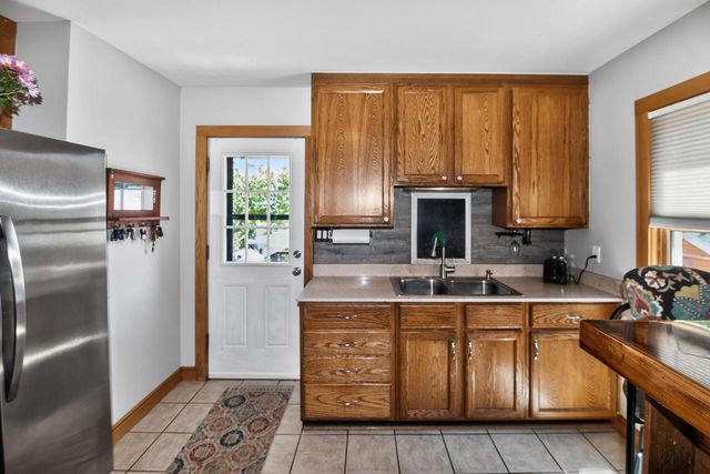 440 S 74th STREET, Milwaukee, WI 53214