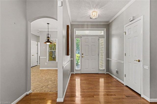 119 Riverwalk Lane, Jamestown, NC 27282