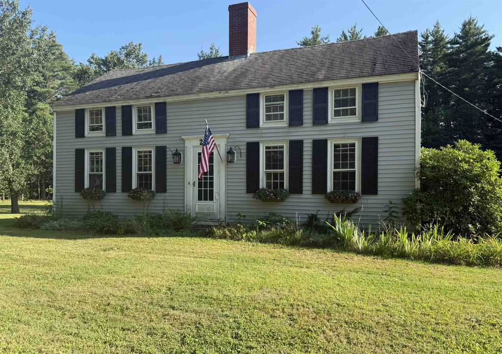 284 South Road, Brentwood, NH 03833
