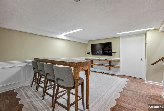 327 Hil Ray Avenue, Wyckoff, NJ 07481
