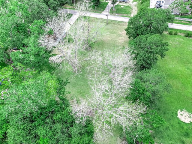 0 Krueger Dr, Dickinson, TX 77539