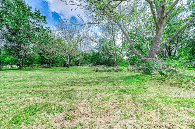 0 Krueger Dr, Dickinson, TX 77539