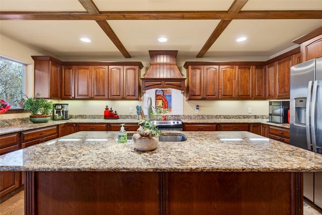 122 Bayside Circle, Malakoff, TX 75148