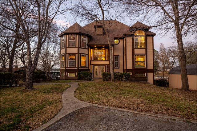 122 Bayside Circle, Malakoff, TX 75148