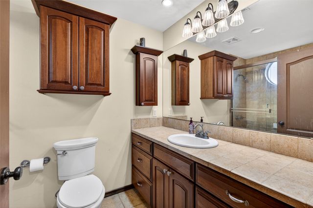 122 Bayside Circle, Malakoff, TX 75148