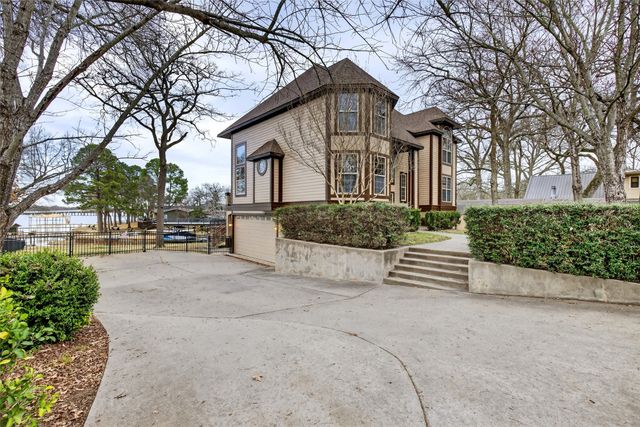 122 Bayside Circle, Malakoff, TX 75148