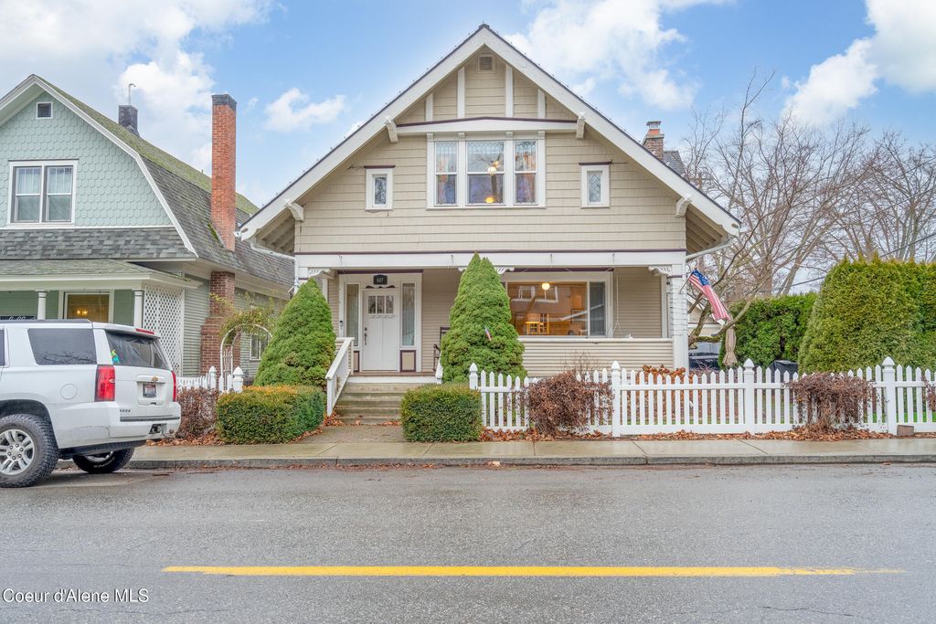 607 N 7th ST, Coeur D'alene, ID 83814